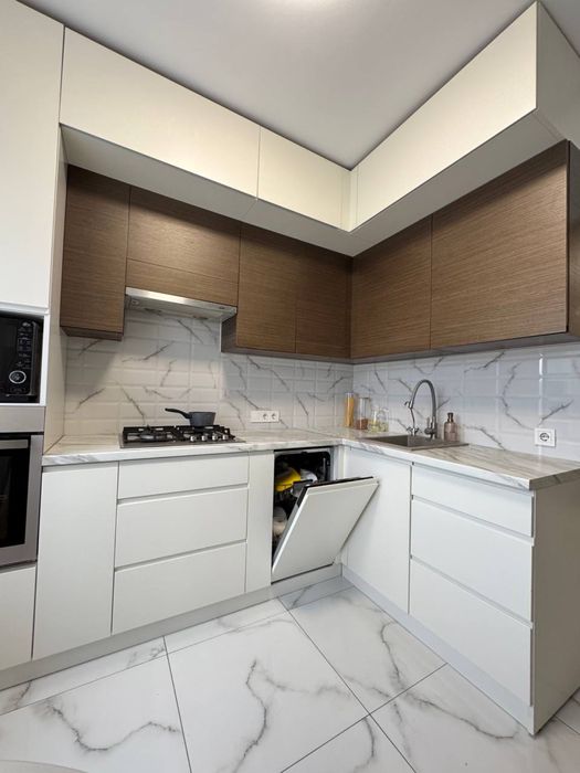 Продаж сучасної 2-кімнатної квартири на Сихові!