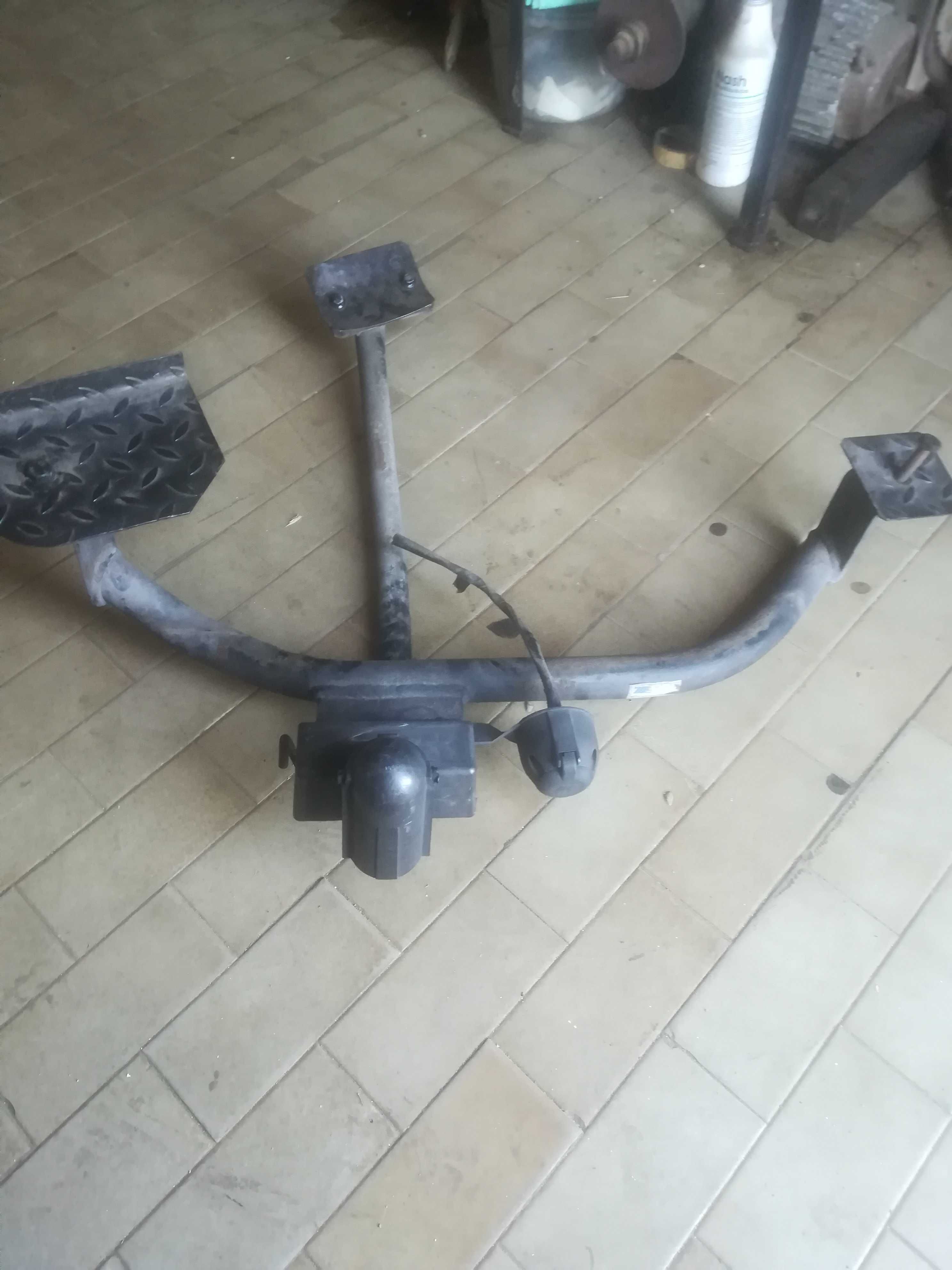 Engate de Reboque para Opel Corsa B