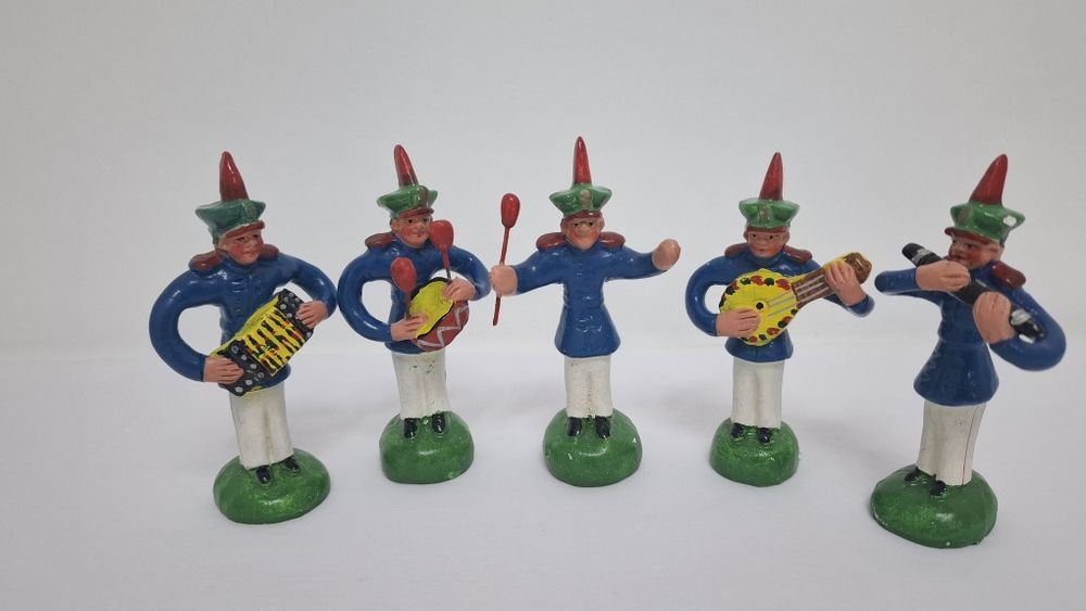 Banda de música Presépio 
Banda de Música com 11 elementos
Figuras