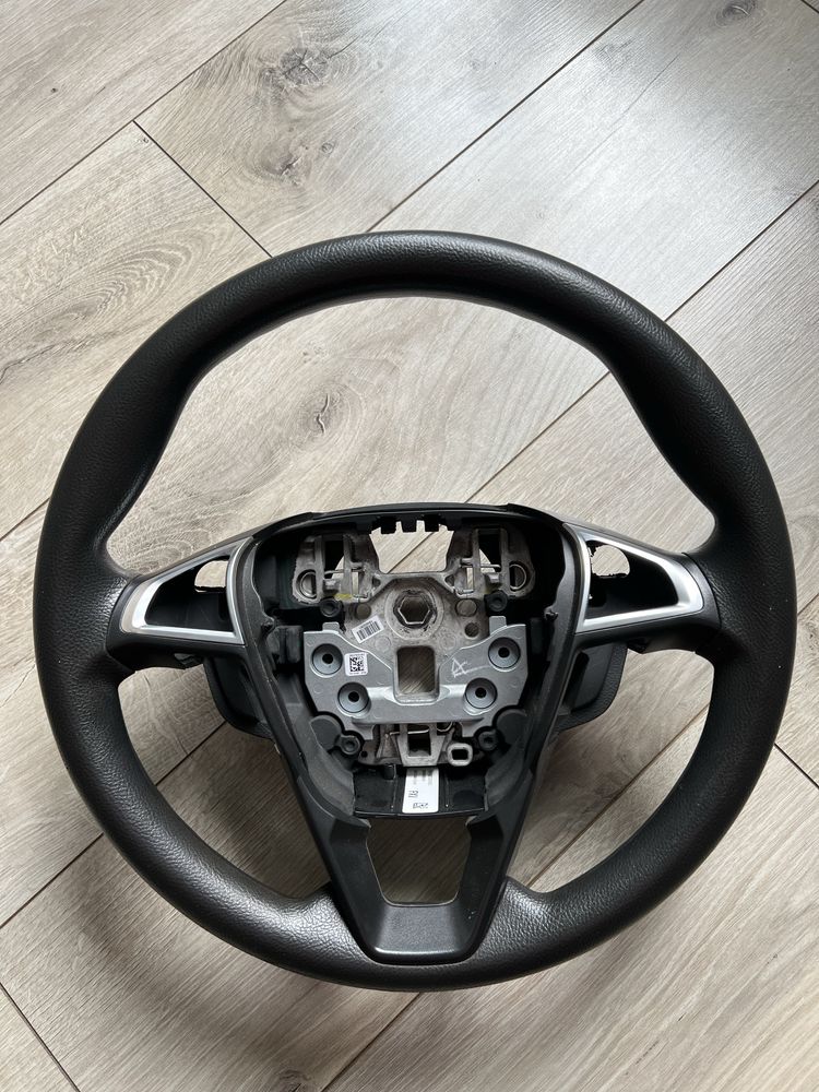 Кермо ford fusion