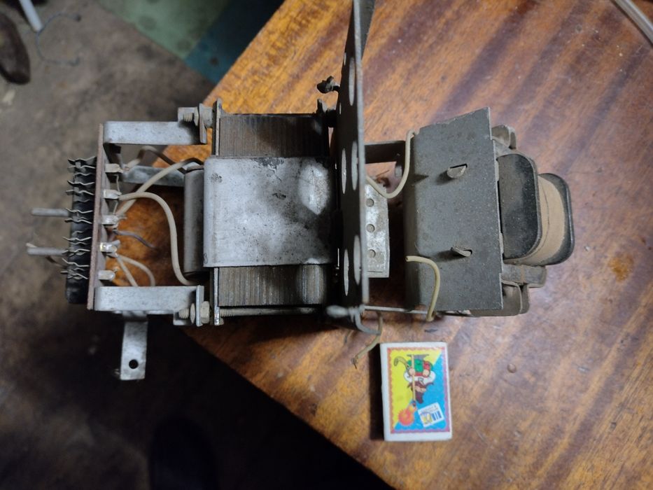 Трансформатор з дроселем