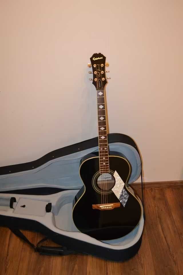 Gitara akustyczna Epiphone SQ w świetnym stanie z futerałem
