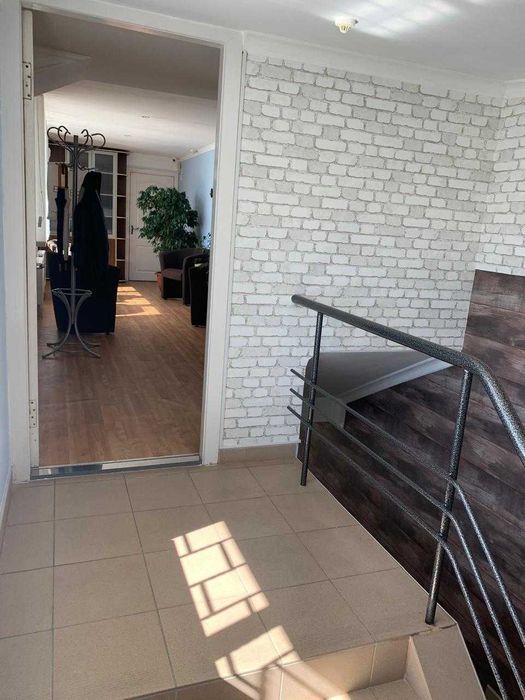 Склад, виробниче приміщення з ремонтом с.Шкарівка, Біла Церква