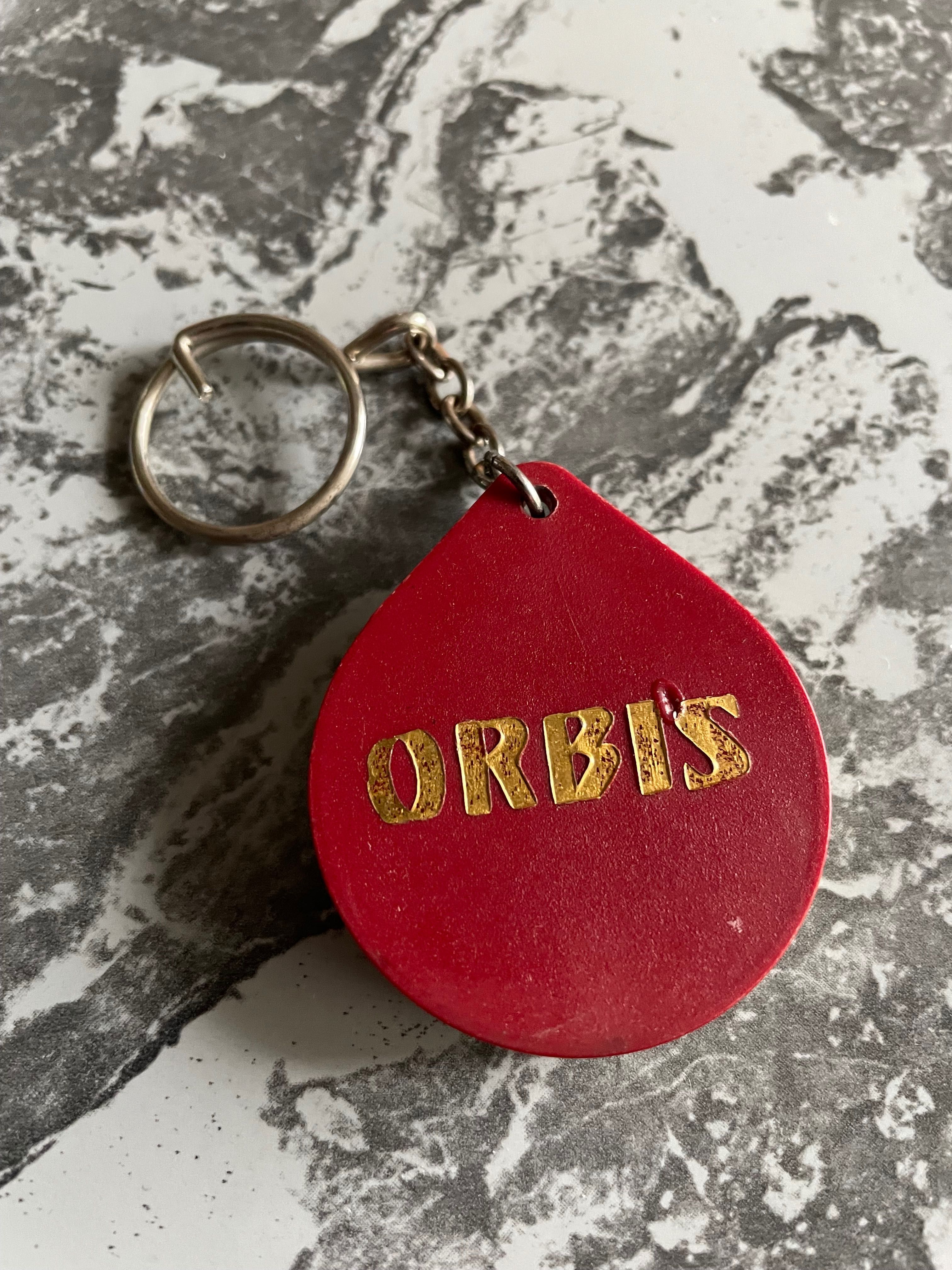 Stary breloczek z okresu PRL-u Orbis