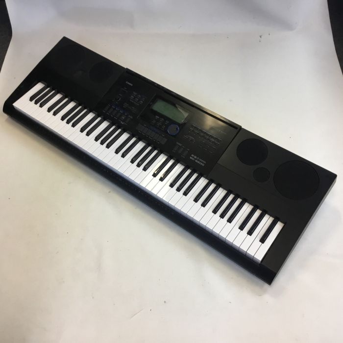 синтезатор Casio WK-7600