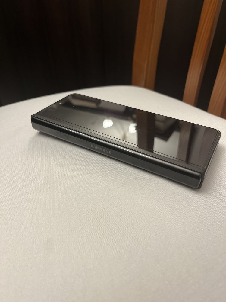 Smartphone SAMSUNG Galaxy Z Fold 3 5G (7,6'' - 12 GB - 512 GB - Preto)