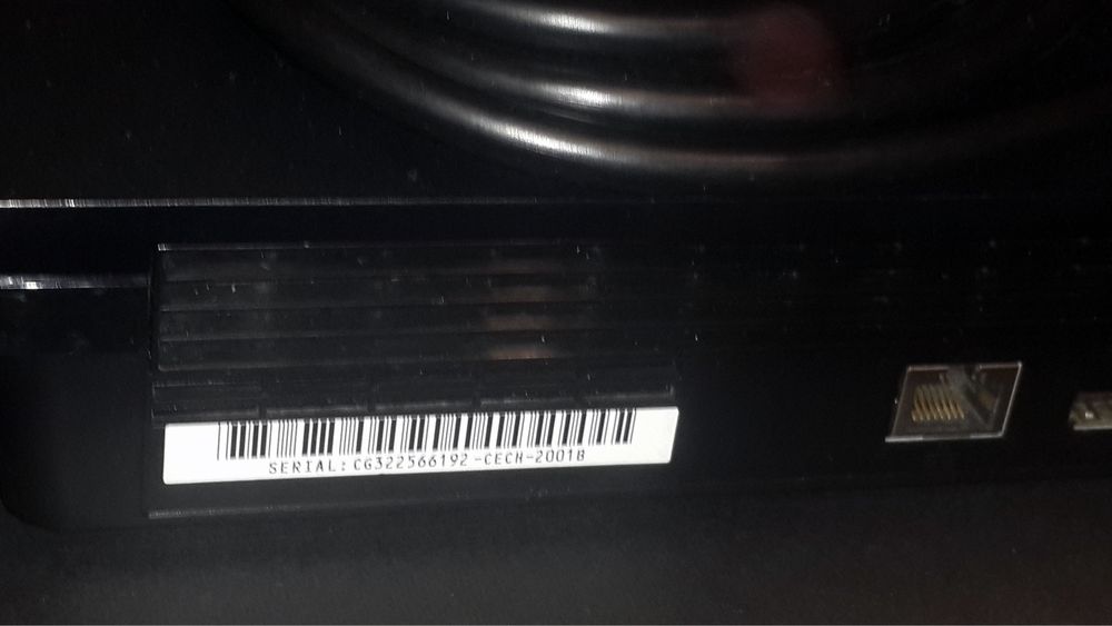 Приставка Sony PlayStation 3 Slim | PS3 / 250GB/ Офіційна/Без втручань