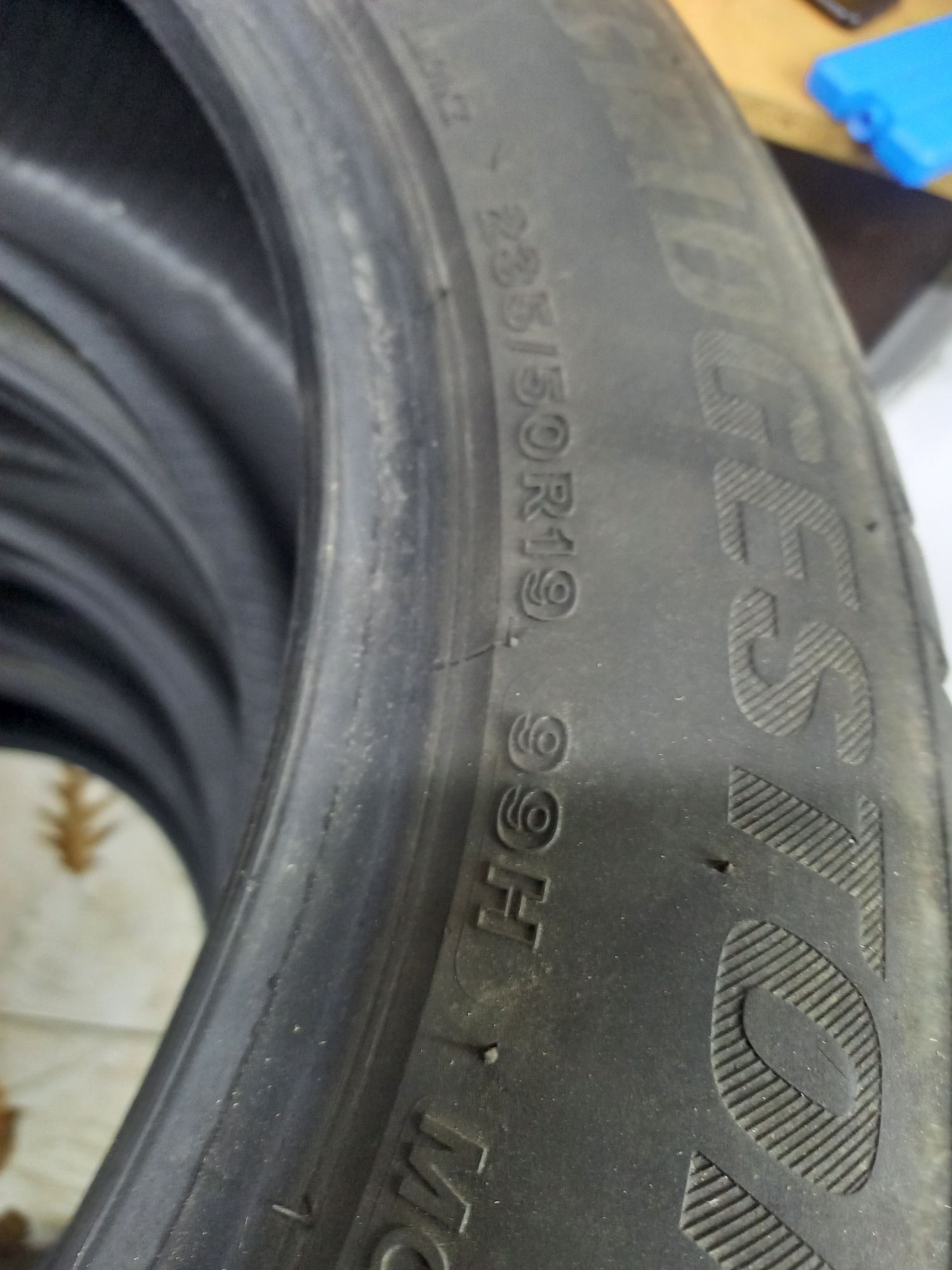 4 Opony zimowe 235/50r19 BRIDGESTONE 2021r