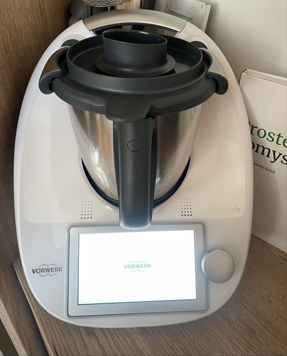 Thermomix TM6 z akcesoriami