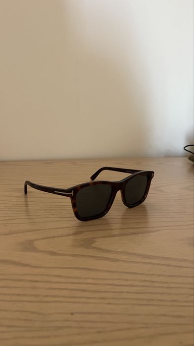 Tom Ford Barron FT1179 – Óculos de Sol Tartaruga