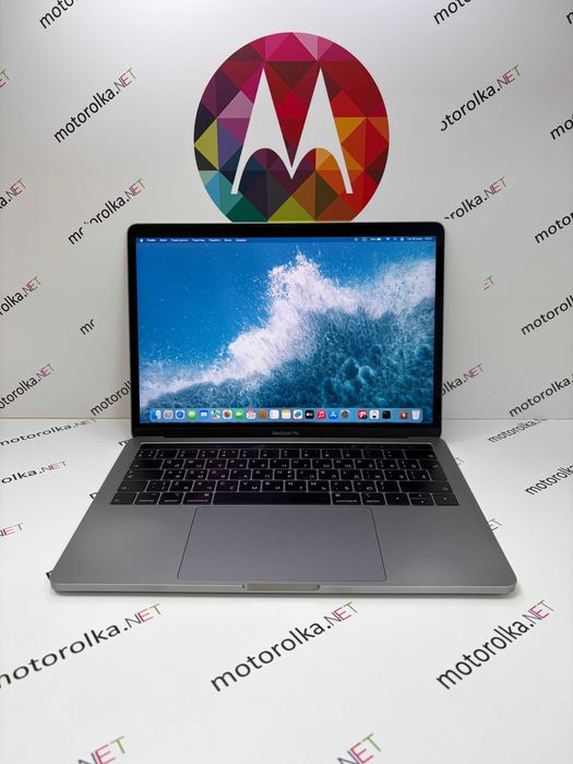 MacBook Pro 13 2019 TouchBar i5 1,4GHz 16RAM 256SSD Space Gray 4 цикла