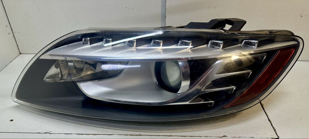 Фара левая Audi Q7 4L USA 2010-2015 год 4L0941003AK