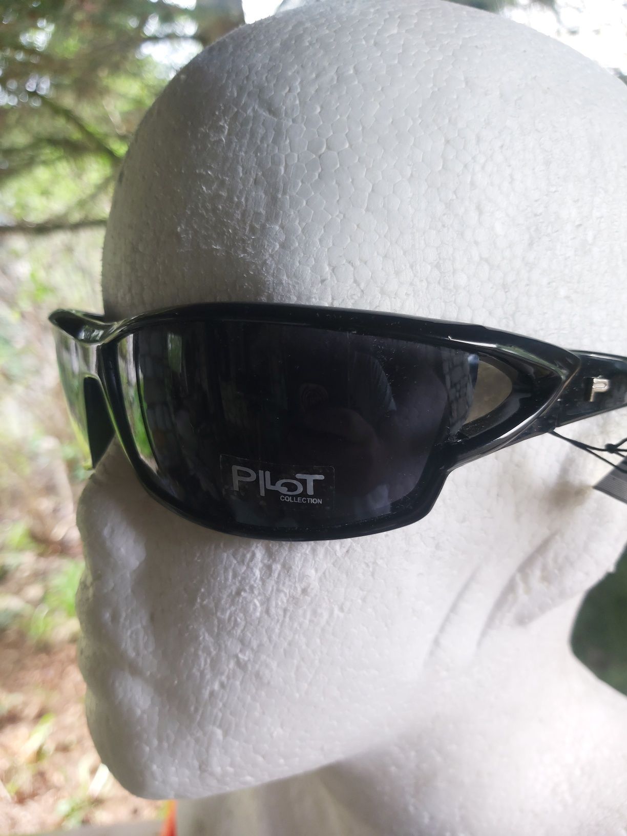 Okulary przeciwsloneczne damskie Pilot ciemne nowe