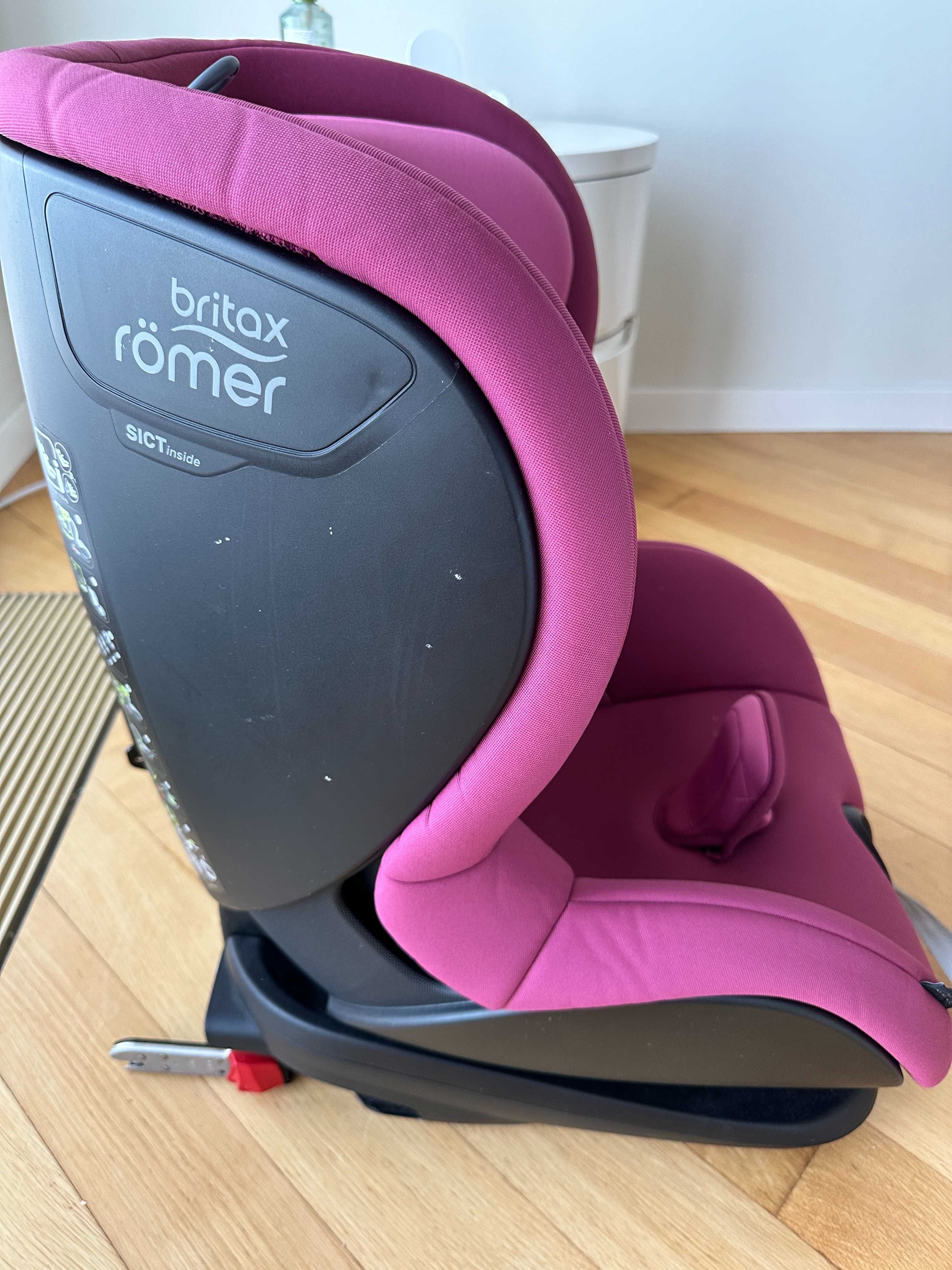 Продам дитяче автокрiсло Britax-Romer TriFix2 (Wine Rose)