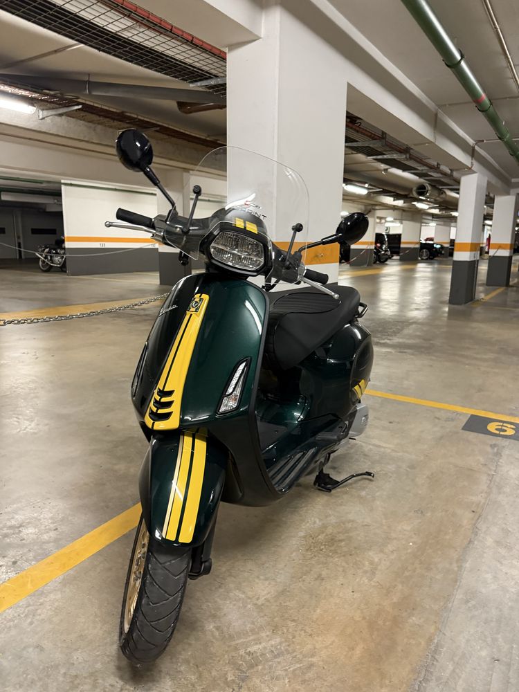 Vespa 125 Sprint Racing Sixties – 5.100 km | Como nova