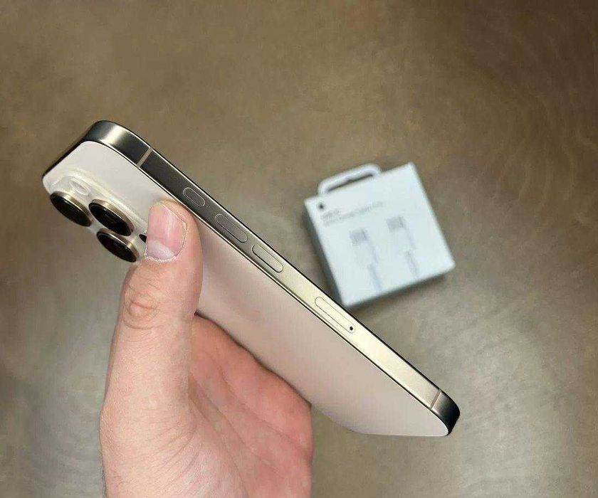 iPhone 16 Pro, 256 ГБ