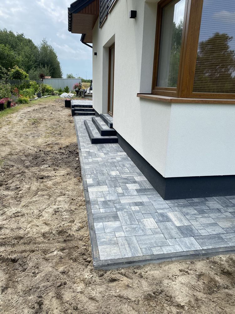 Układanie kostki brukowej