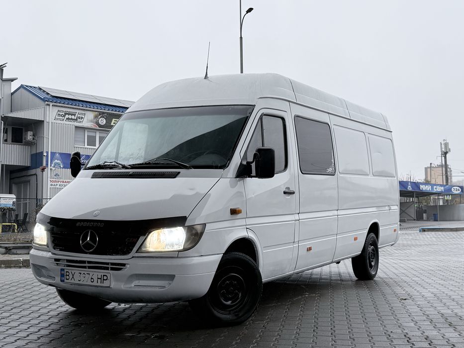 Mercedes-Benz Sprinter