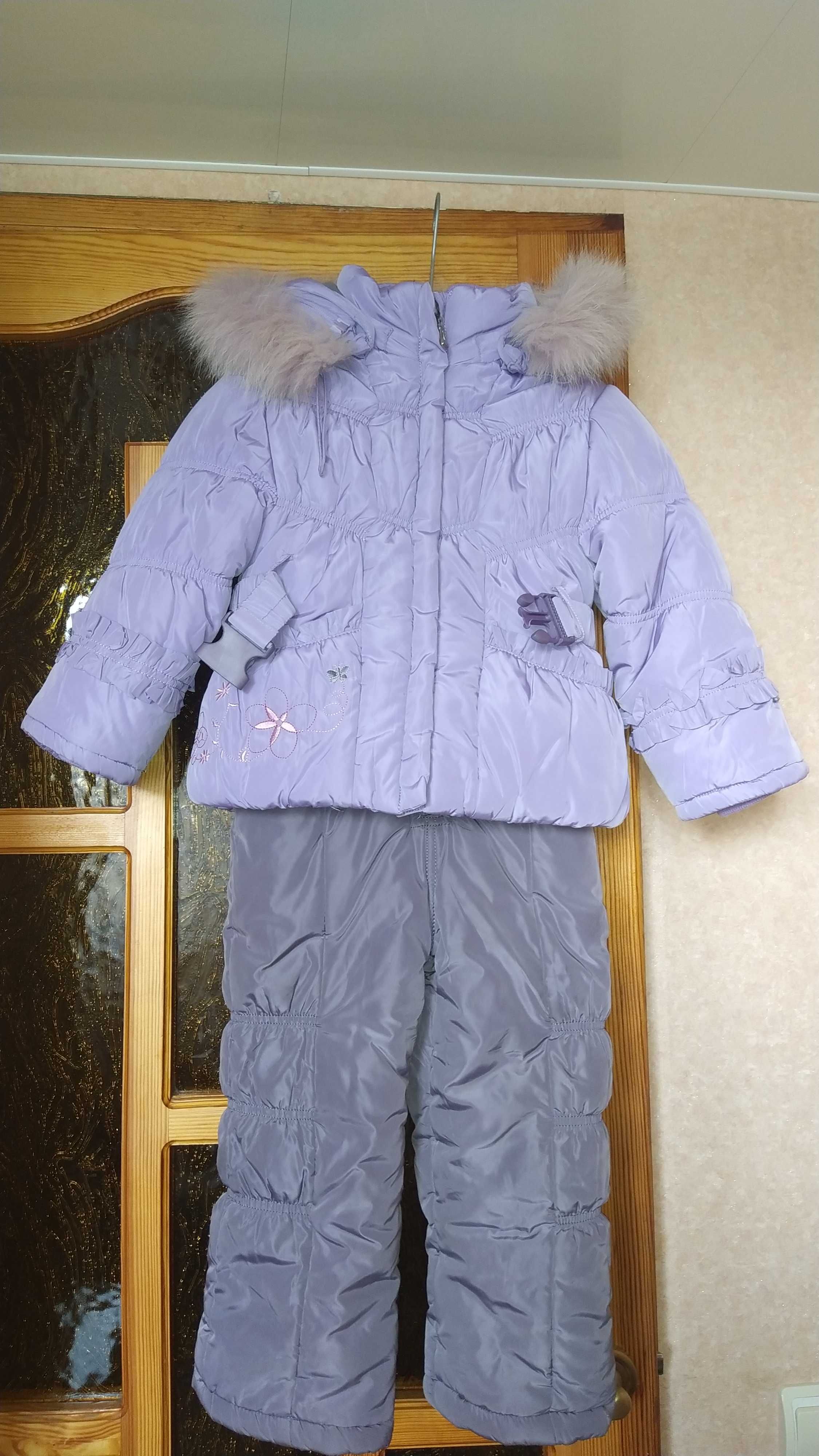 Зимний комбинезон (куртка, штаны) на девочку 4-5 лет