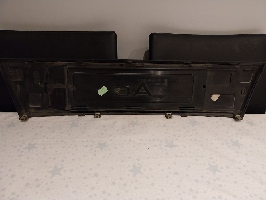 Ramka podkładka na pod tablice audi a6c6