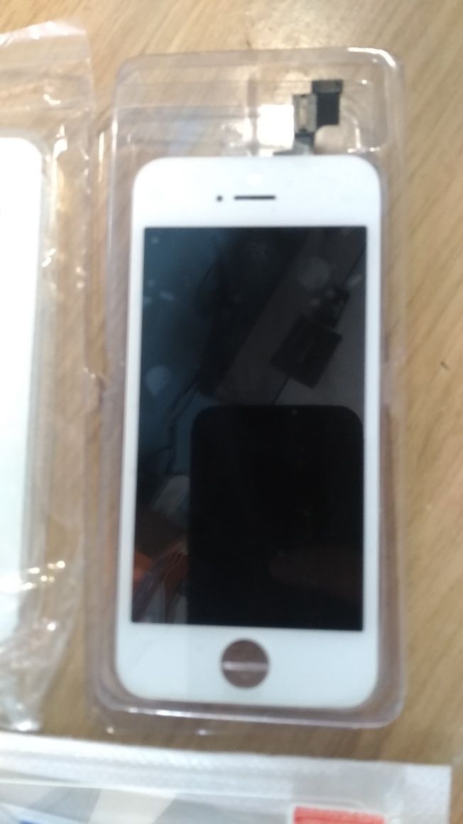 LCD iphone 5s branco com capa protetora e película