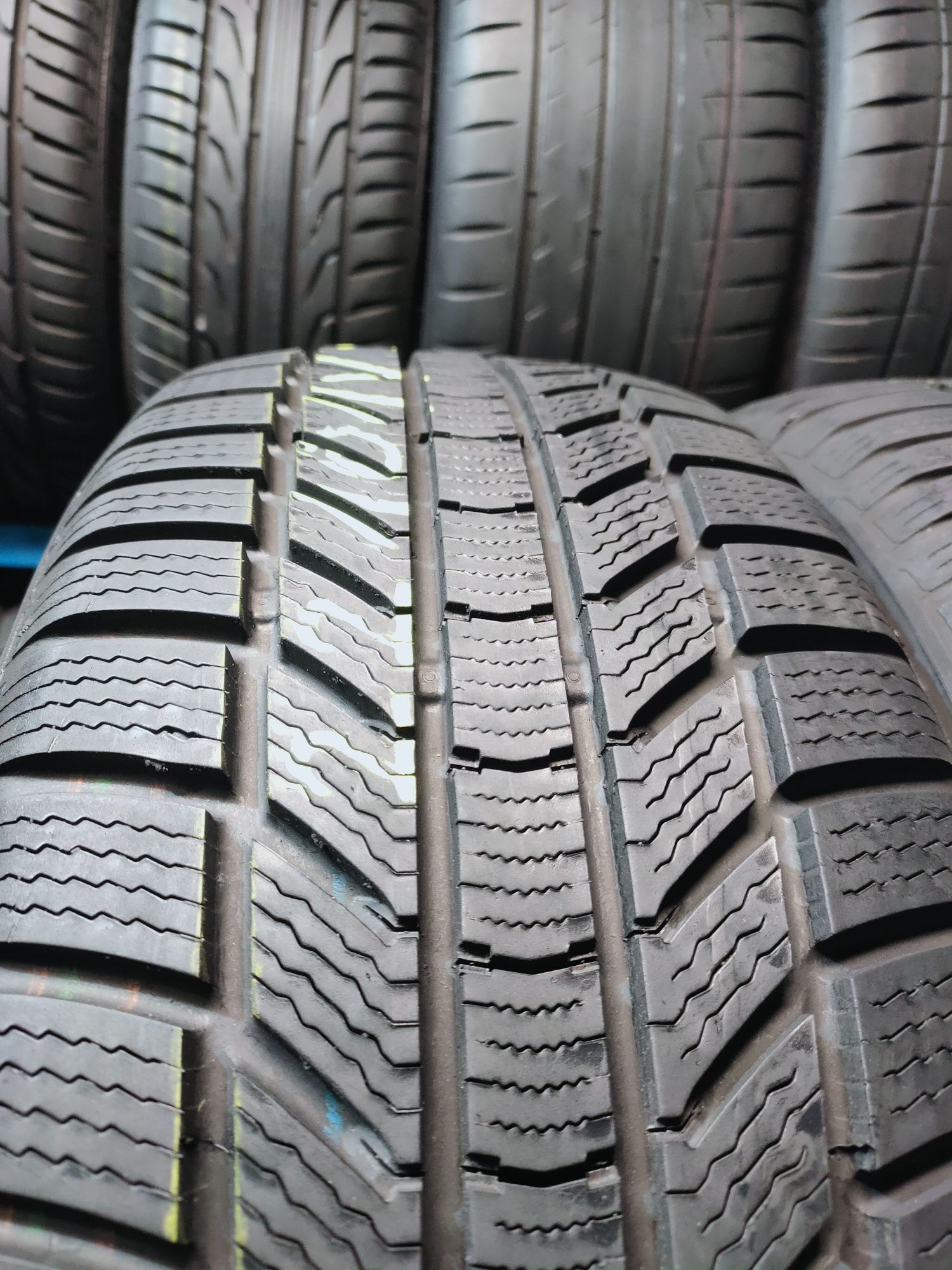 225/55R17 Continental WinterContact TS870P 2022r 6,8mm