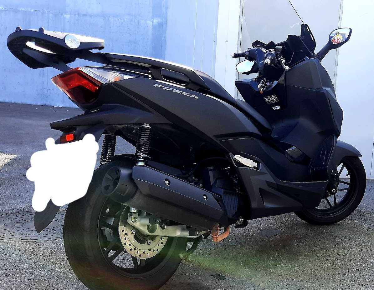 Honda Forza 125 ler descrição