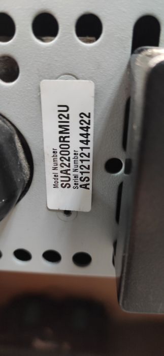 ДБЖ APC SUA 2200rmi2u