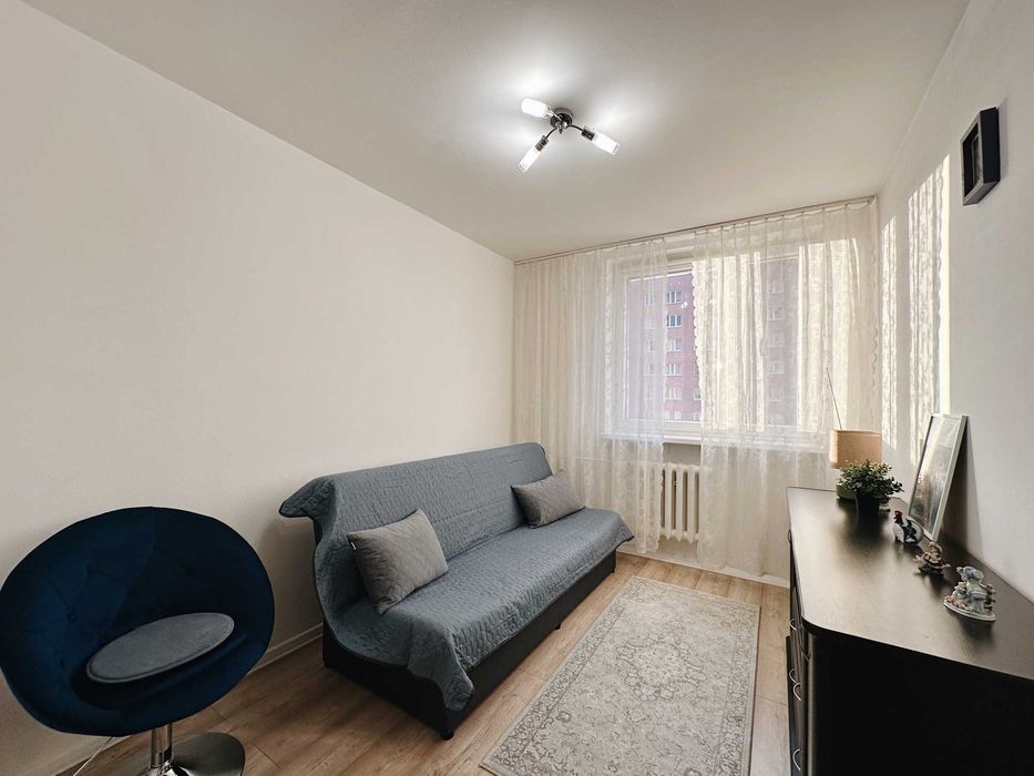 Bemowo | ul. Borowej Góry | 30m2 | 2pokoje | duży parking | obok sklep