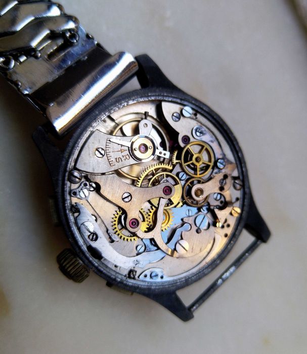 Raro cronógrafo CONTY flyback 34mm corda manual