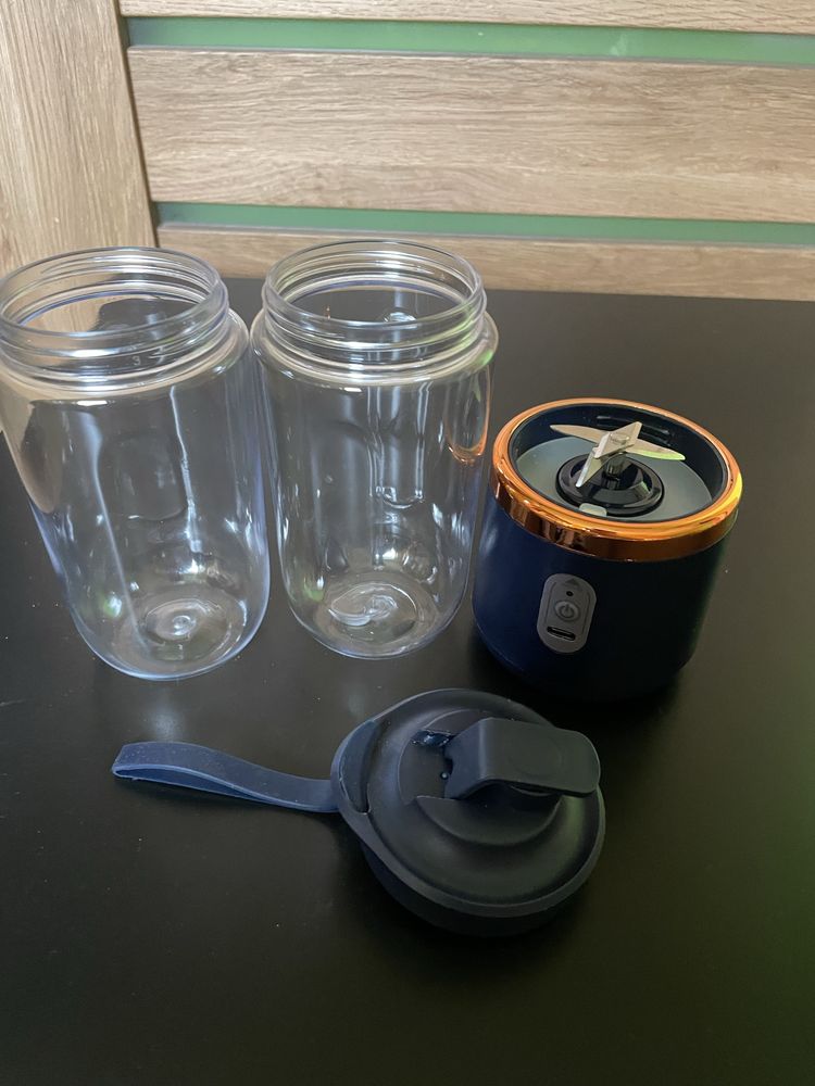 Przenosny blender