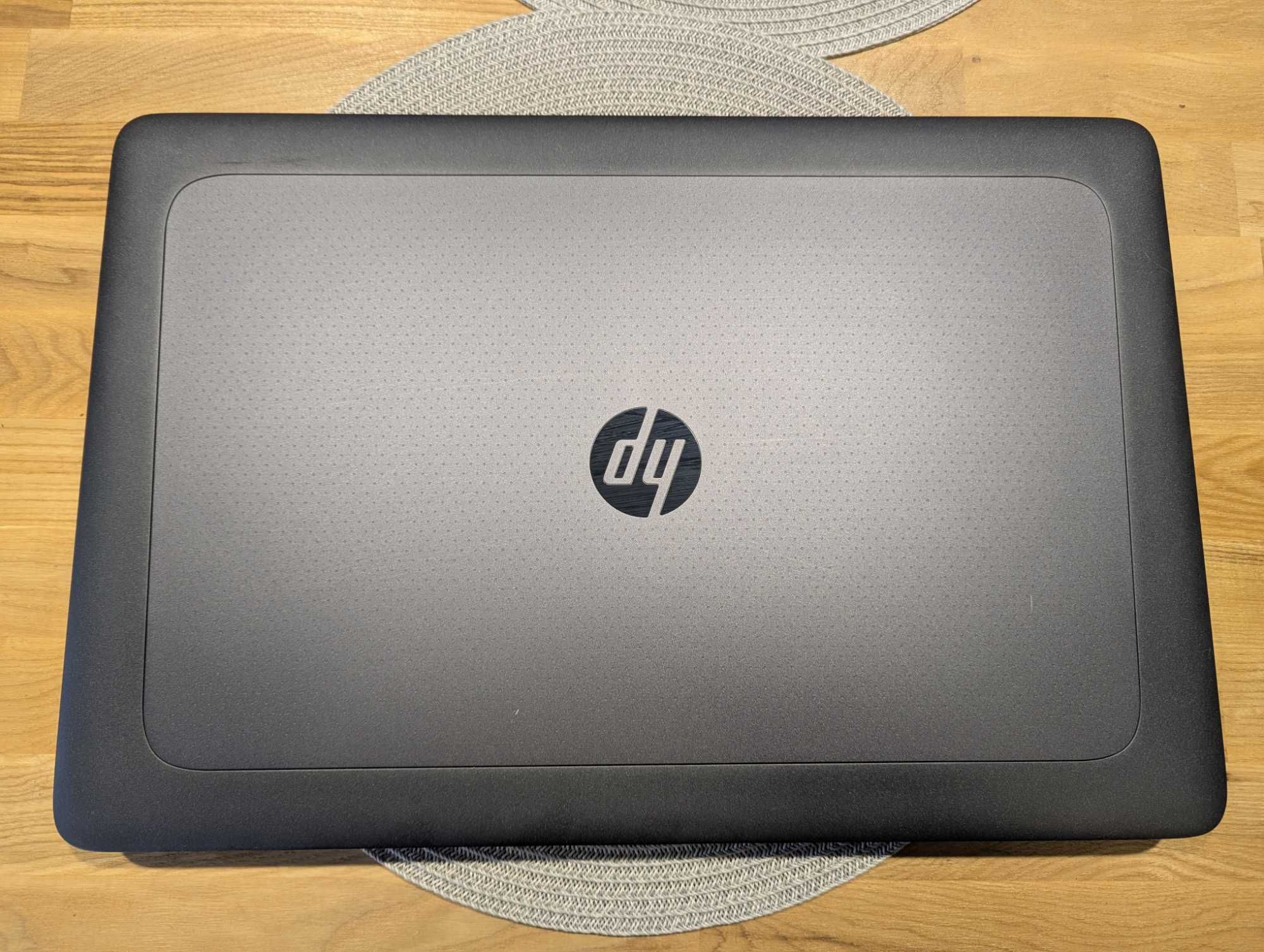 HP ZBOOK 17 G3/IPS FHD/i7-6700HQ/m3000m 4gb/16Gb ddr4/256gb m2/win