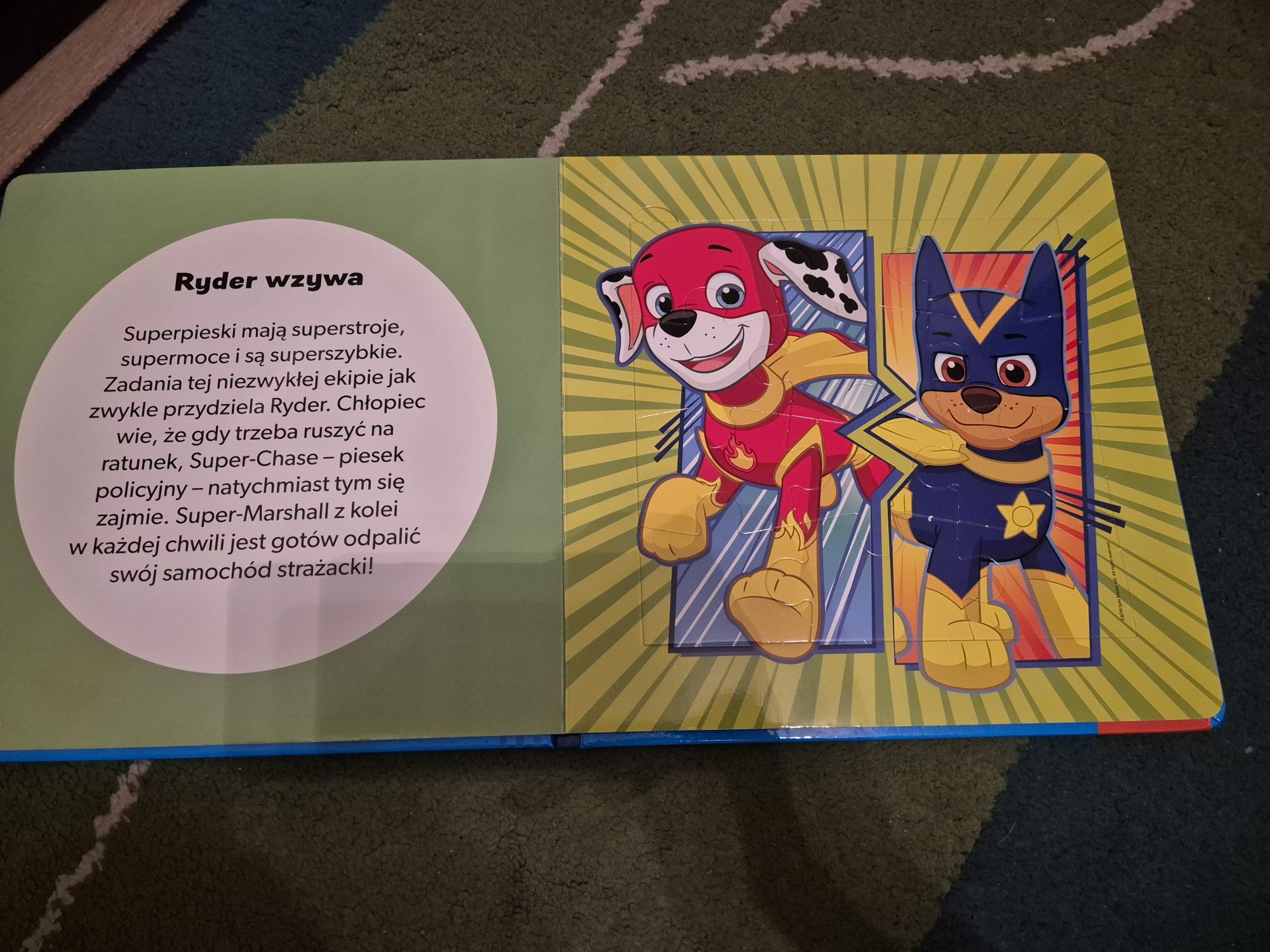 Książeczka z puzzlami Psi Patrol