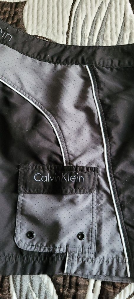 Spodenki Calvin Klein - oryginalne