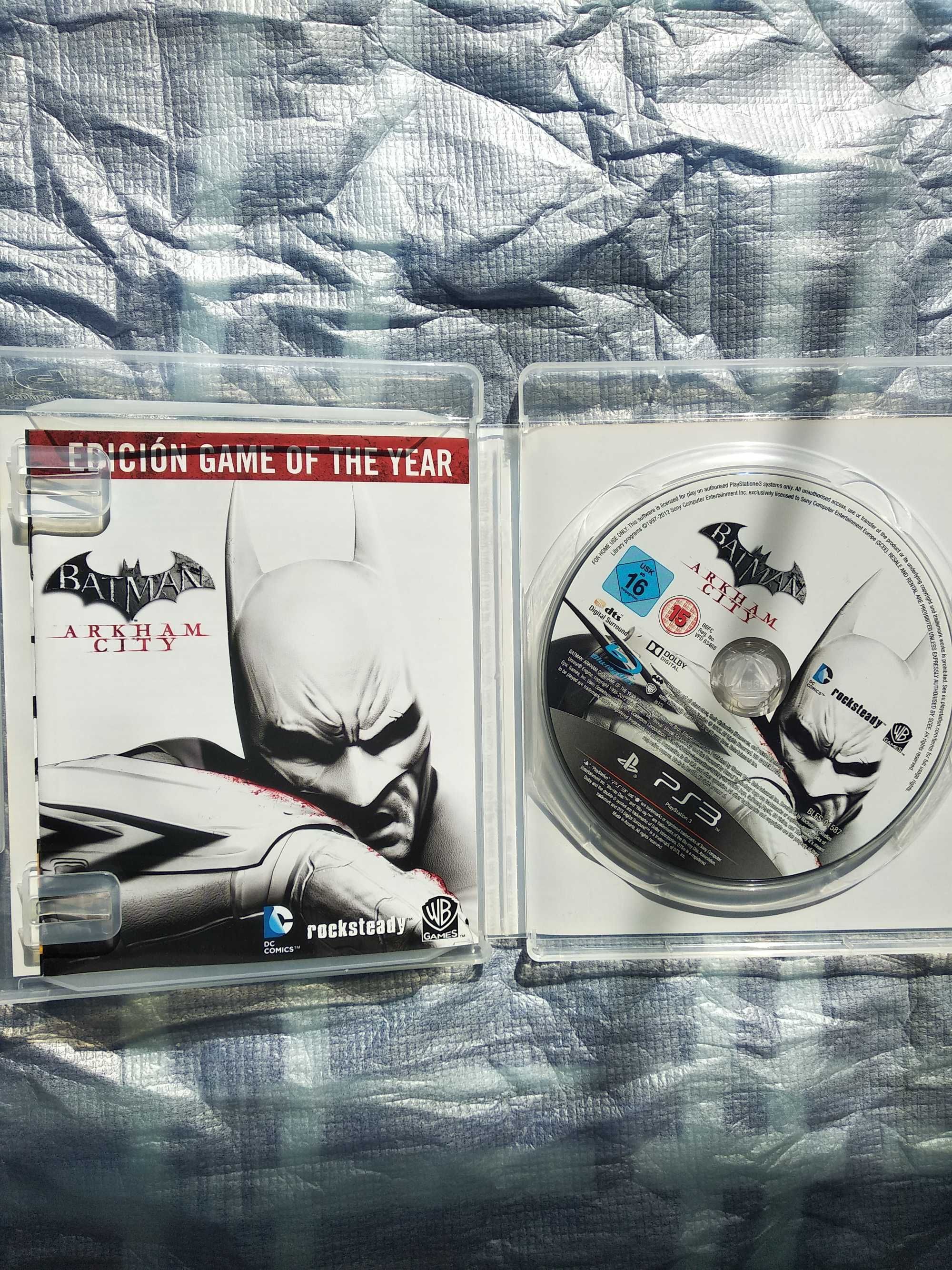 Batman Arkham City: Game of the Year Edition PS3 + Guia oficial