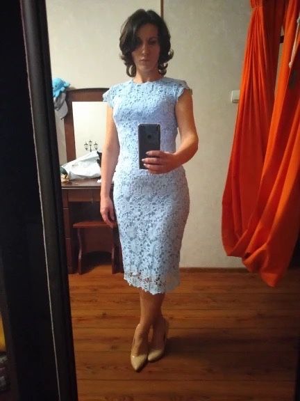 Piękna błękitna koronkowa nowa sukienka S 36