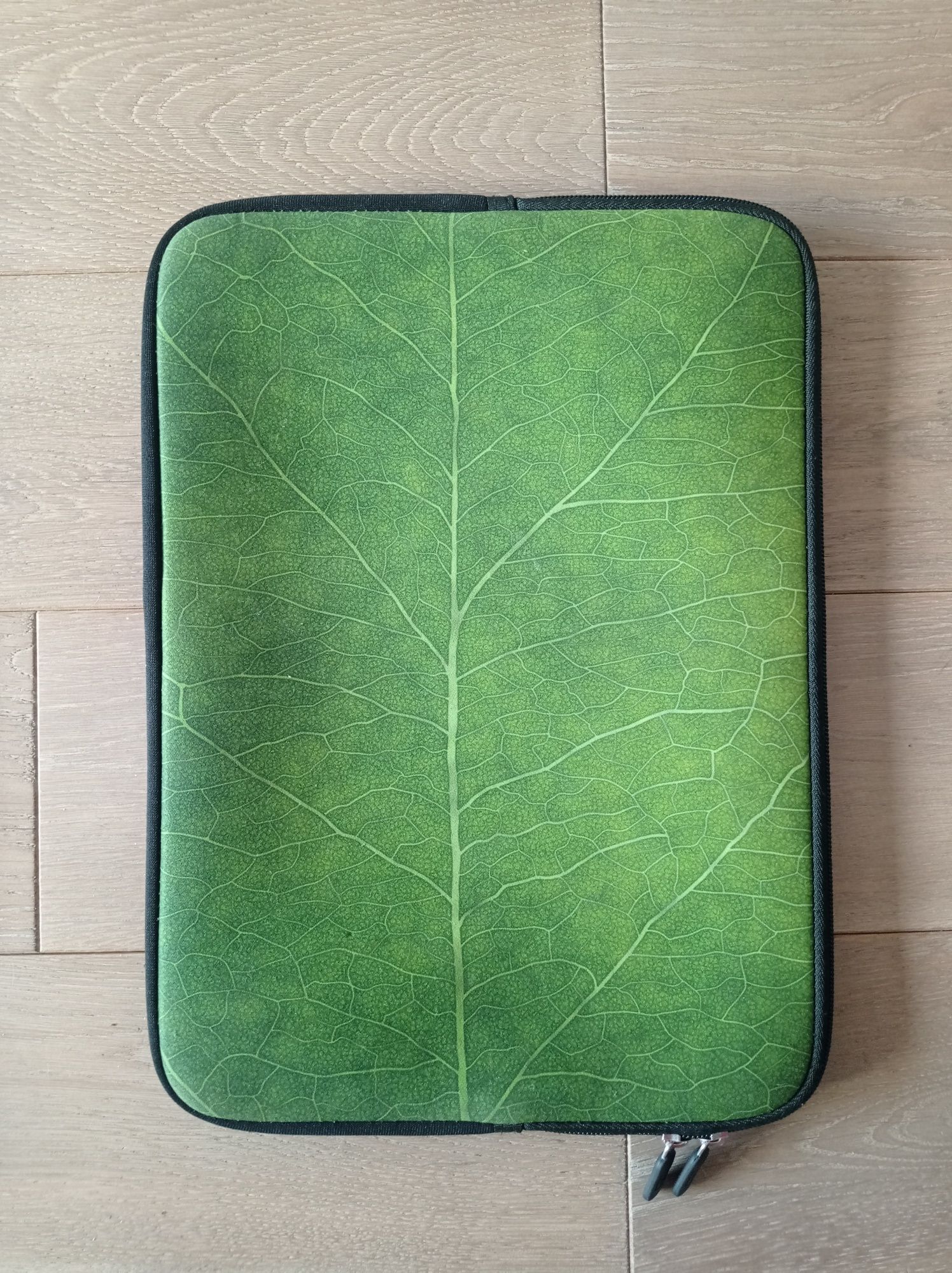 Uniwersalny pokrowiec etui torba na laptop notebook jak nowa