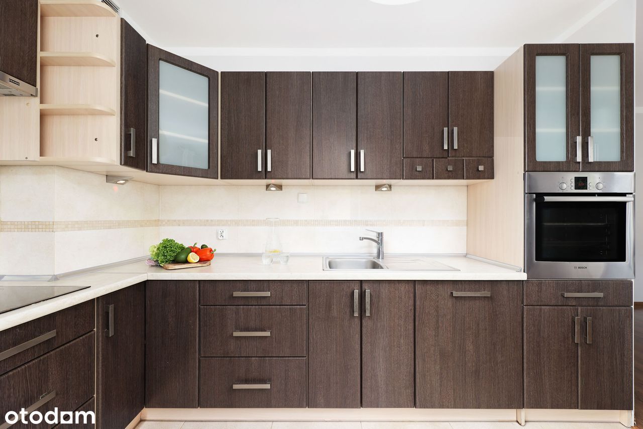 4M z balkonem|parking_kom.lokatorska| CISZA I