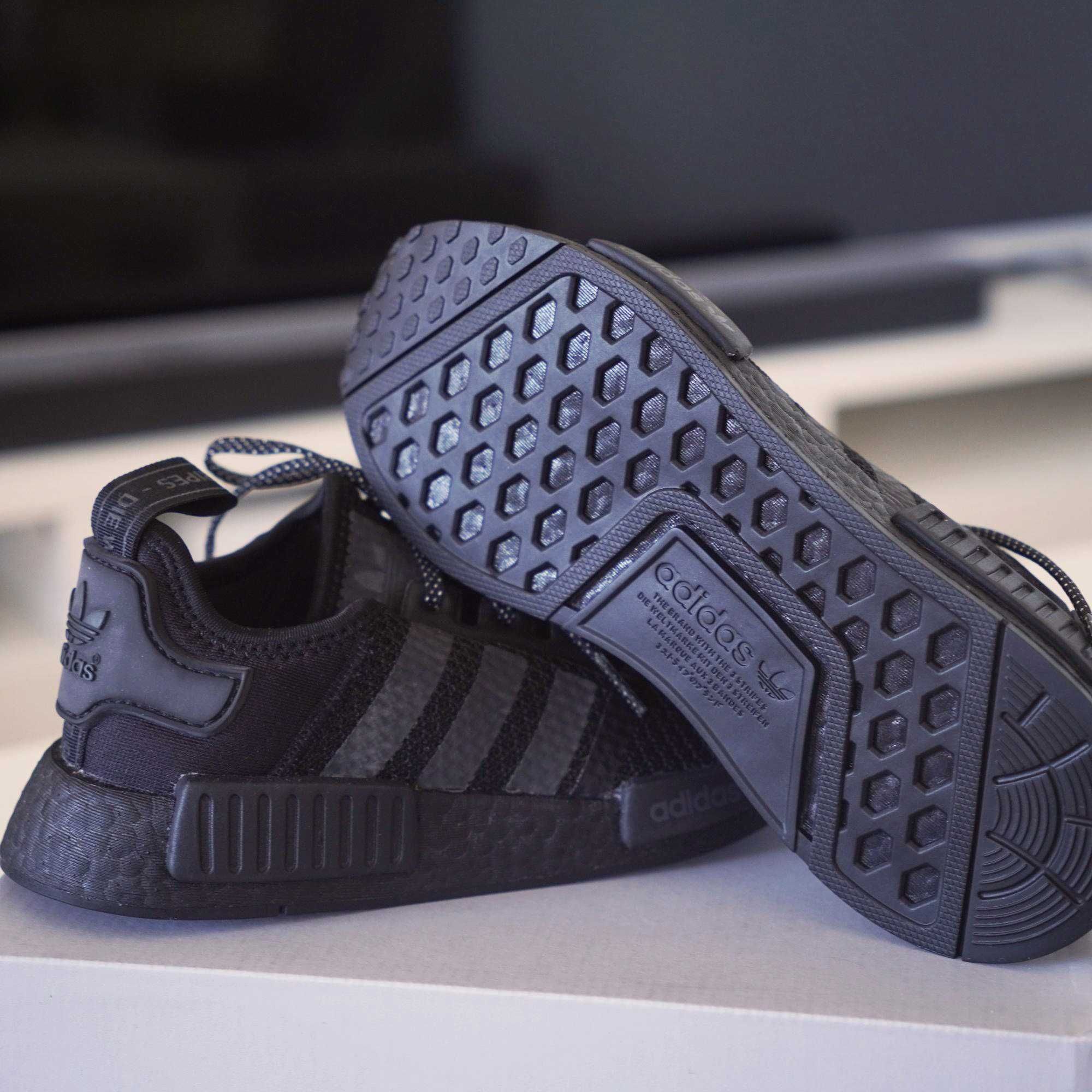 Buty Adidas NMD R1 Black - czarne - r. 36 - oryginalne