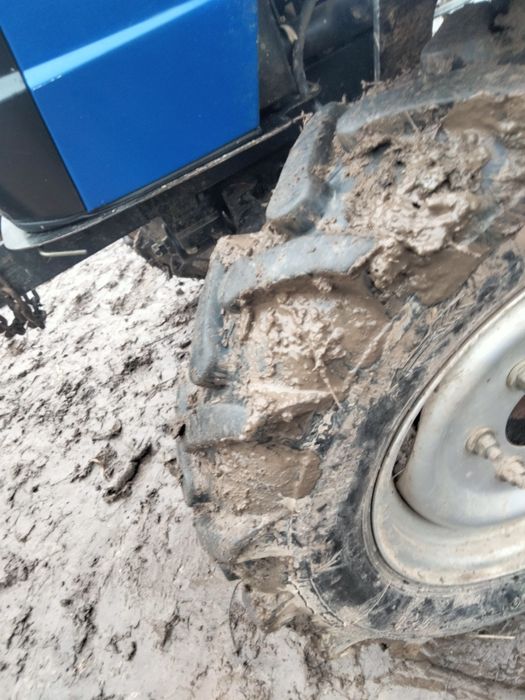 Продам трактор дтз