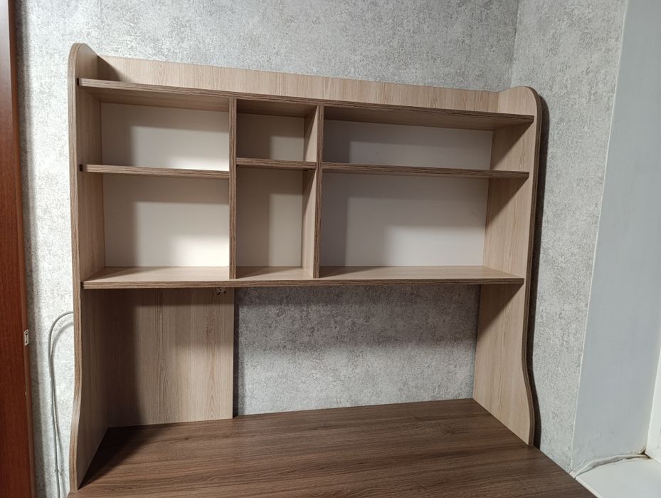 Стіл комп'ютерний кутовий