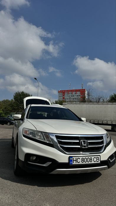 До вашої уваги Honda crosstour 2013р не потребує  вкладень