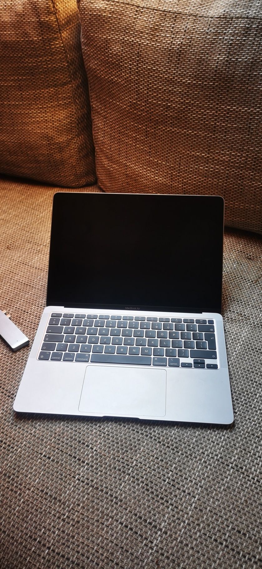 Laptop MacBook Air 13,3 " Apple M1 8 GB / 256 GB srebrny
