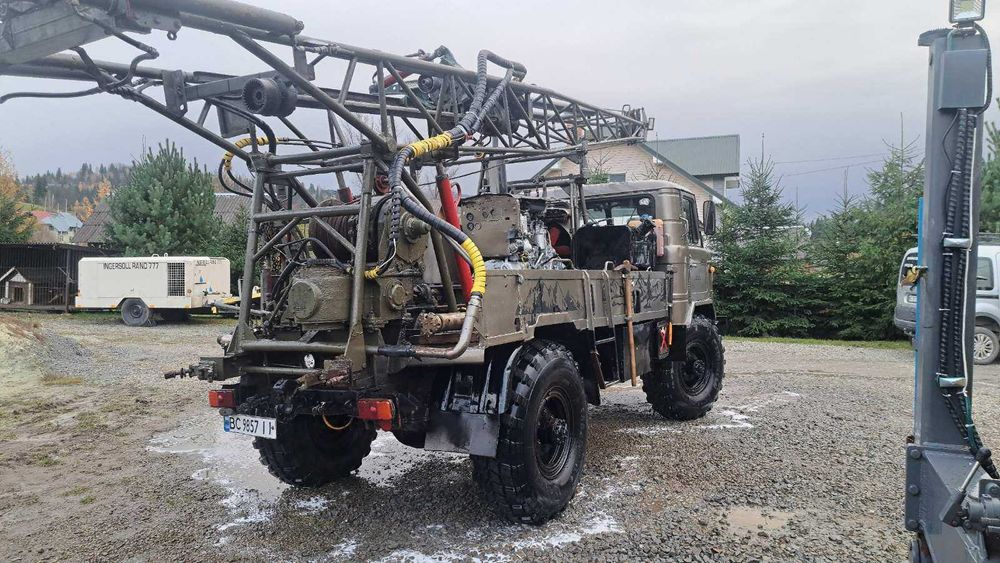 Бурова установка УРБ-50