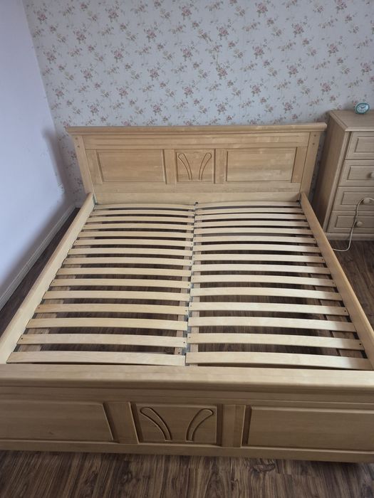 Łóżko drewniane 200x180 klonowe