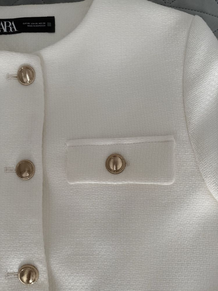 Піджак Zara молочного кольору