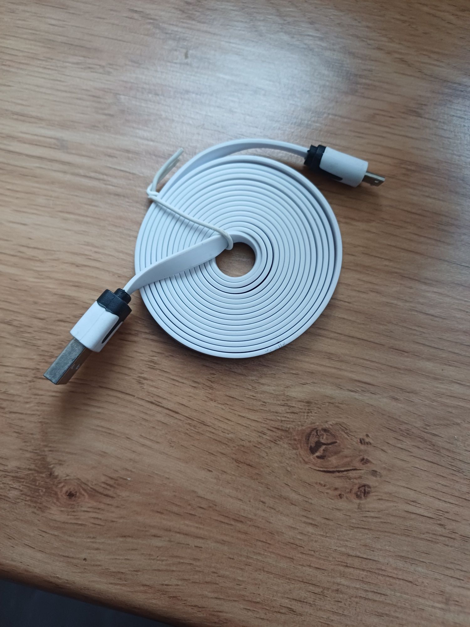 Kabel USB nowy bialy