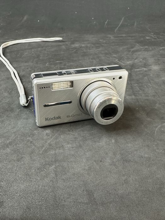 Kodak V530 – цифровий фотоапарат, відмінний стан