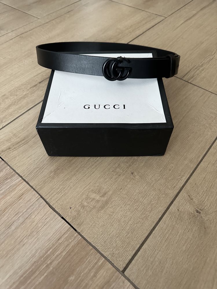 Pasek GG Gucci klamra pudełko