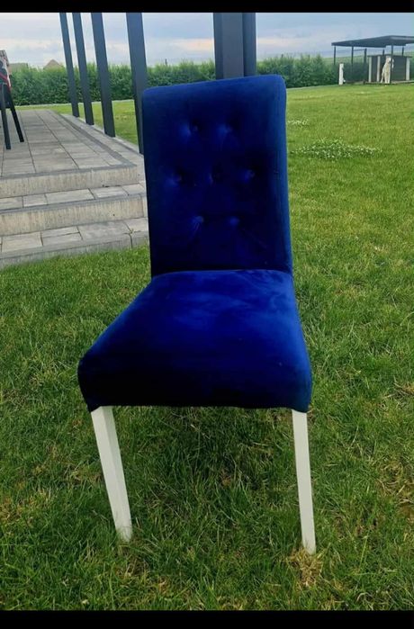 Krzesła welurowe 8 szt